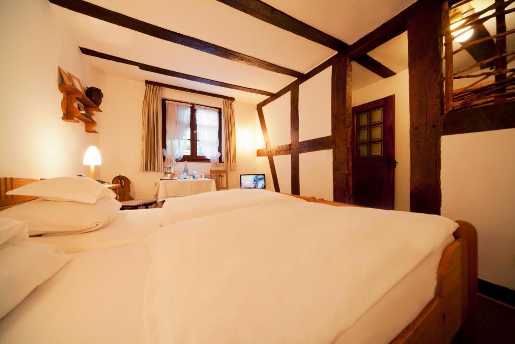 Romantik Hotel Alte Vogtei Hamm  Bilik gambar